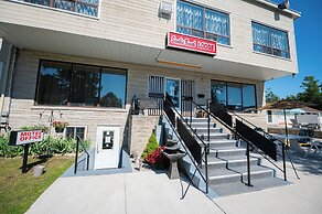 Sauble Beach Lodge