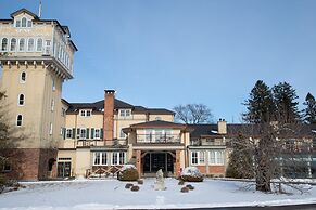 The Briars Resort & Spa