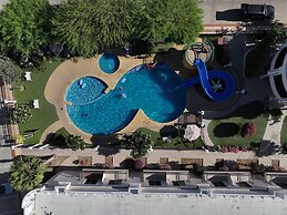 Hotel Santorian