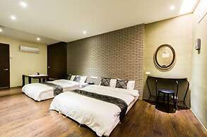 LITHO Hostel
