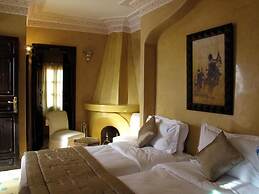 Riad Le Perroquet Bleu