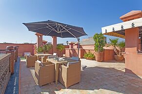 Riad Le Perroquet Bleu