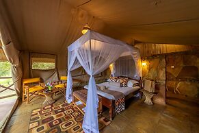 Sentrim Mara Game Lodge