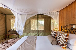Sentrim Mara Game Lodge