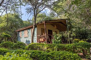 Sentrim Mara Game Lodge
