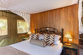 Sentrim Mara Game Lodge