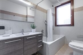 Suitelowcost - Limbiate Studio