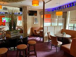 Twin Trees Hotel