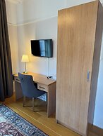 Hamnhotellet Kronan
