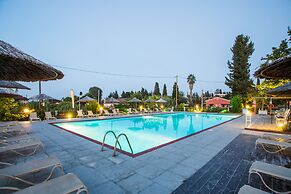 Silver Bay Hotel