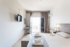 Silver Bay Hotel