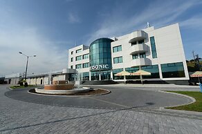 Hotel Hedonic