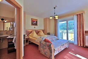 Hotel Garni Zerza