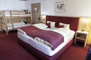 Hotel Baer & Post Zernez