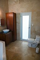 Manati World Point Inn