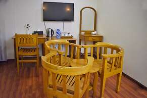 Shwe Poe Eain Hotel