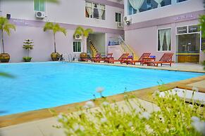 Shwe Poe Eain Hotel