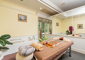 Comsaed River Kwai Resort