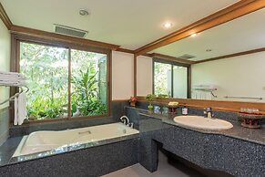 Comsaed River Kwai Resort