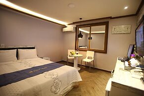 Dubai Motel