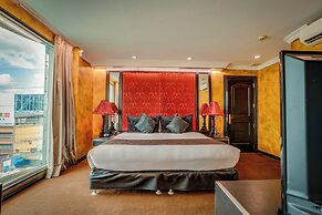 Fields Plaza Hotel