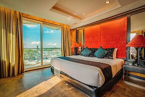 Fields Plaza Hotel