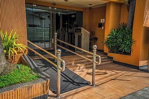 Fields Plaza Hotel