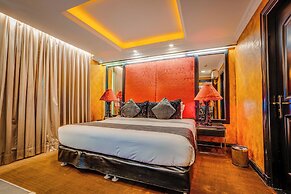 Fields Plaza Hotel