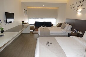 Three ONine Urban House