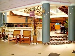 Megah D'Aru Hotel