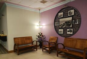 Megah D'Aru Hotel