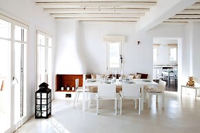 Elia White Residence