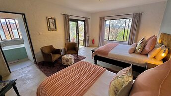 River Crossing Lodge