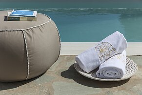 Amalgam Homes Paros