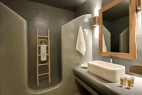 Amalgam Homes Paros