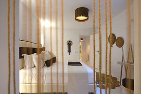 Amalgam Homes Paros