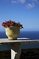 Amalgam Homes Tinos