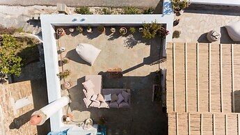 Amalgam Homes Tinos