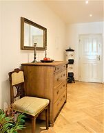 Small Luxury Palace Residence