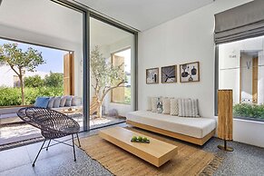 Voyage Torba Hotel