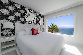 Lani's Suites de Luxe