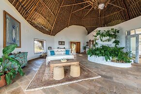 Chale Island Resort