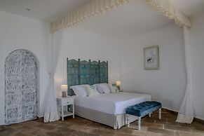 Chale Island Resort