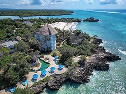 Chale Island Resort