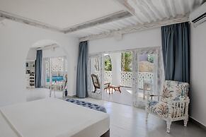 Chale Island Resort