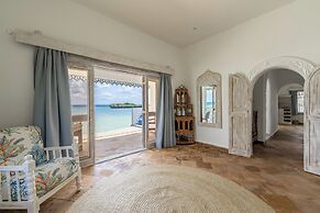 Chale Island Resort