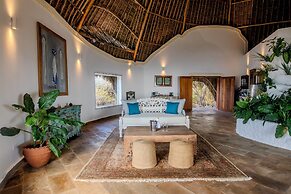 Chale Island Resort