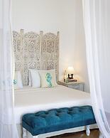 Chale Island Resort