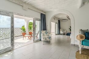 Chale Island Resort