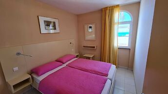 Apartamentos Curasol